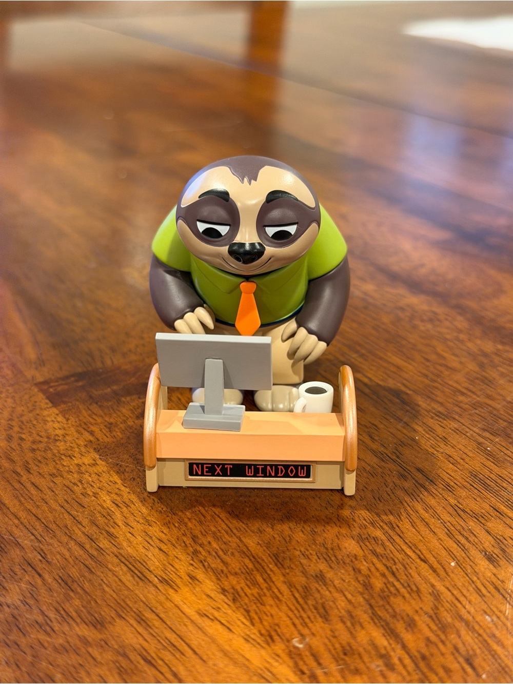 POPMART - Zootopia Flash the Sloth